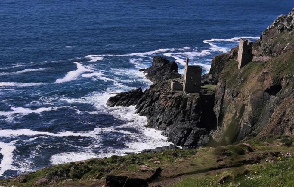 Captivating Isolde Cottage With Pool Near St Ives Camborne Luaran gambar