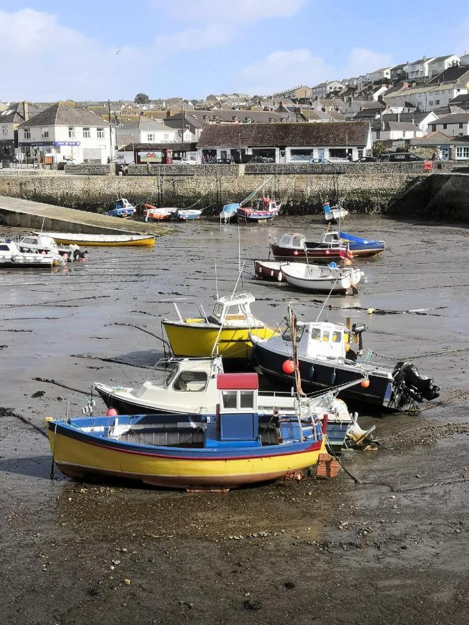 Captivating Isolde Cottage With Pool Near St Ives Camborne Luaran gambar