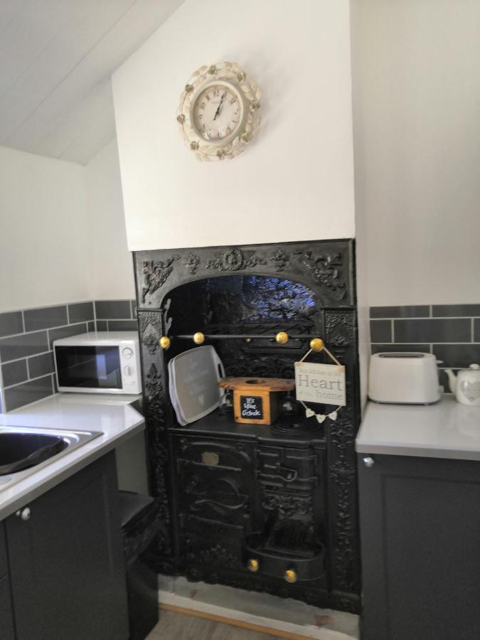Captivating Isolde Cottage With Pool Near St Ives Camborne Luaran gambar